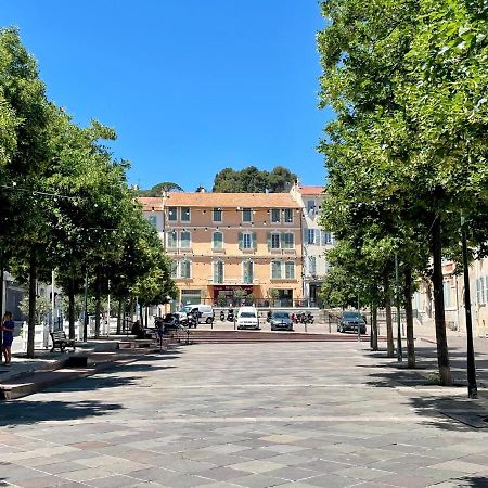 Appartamento Studio Malibu Central, Lumineux Et Confortable Hyères Esterno foto