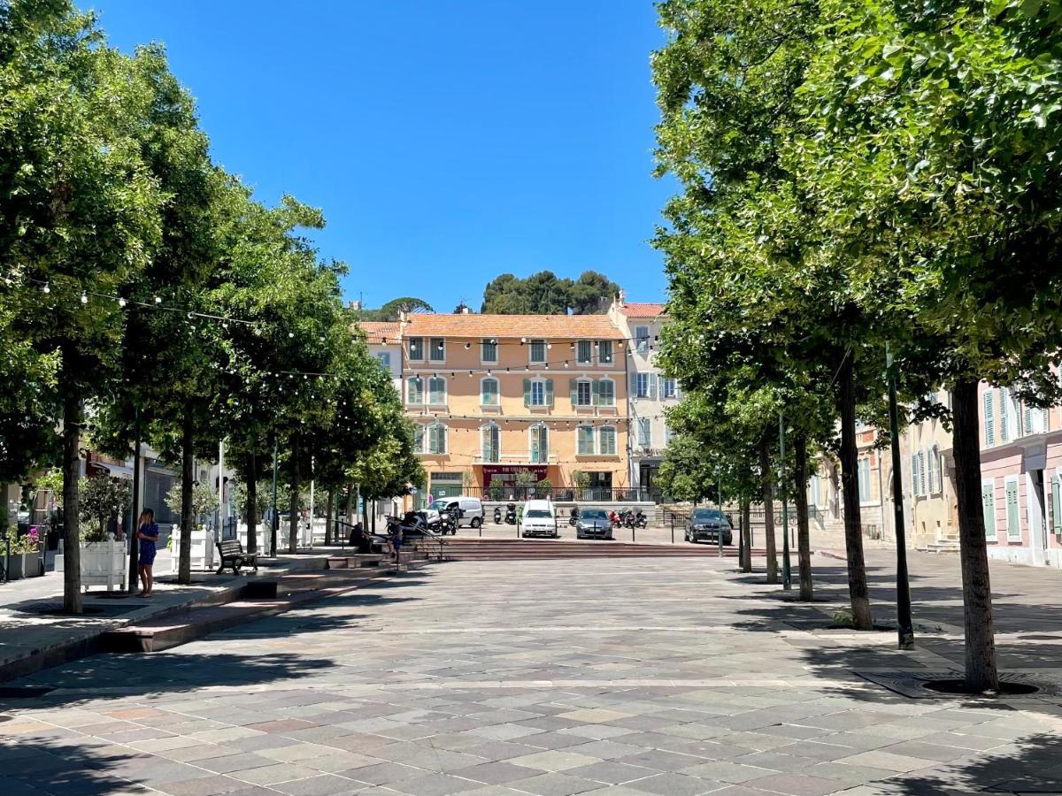 Appartamento Studio Malibu Central, Lumineux Et Confortable Hyères Esterno foto